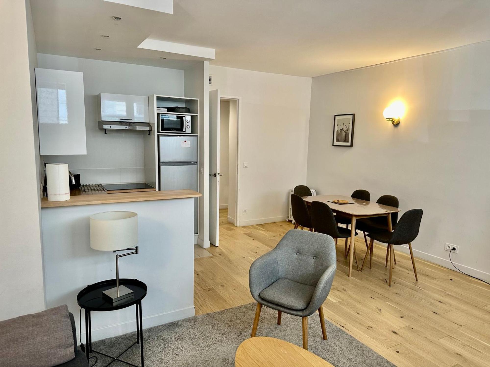 Surcouf Appartements Paryż Zewnętrze zdjęcie